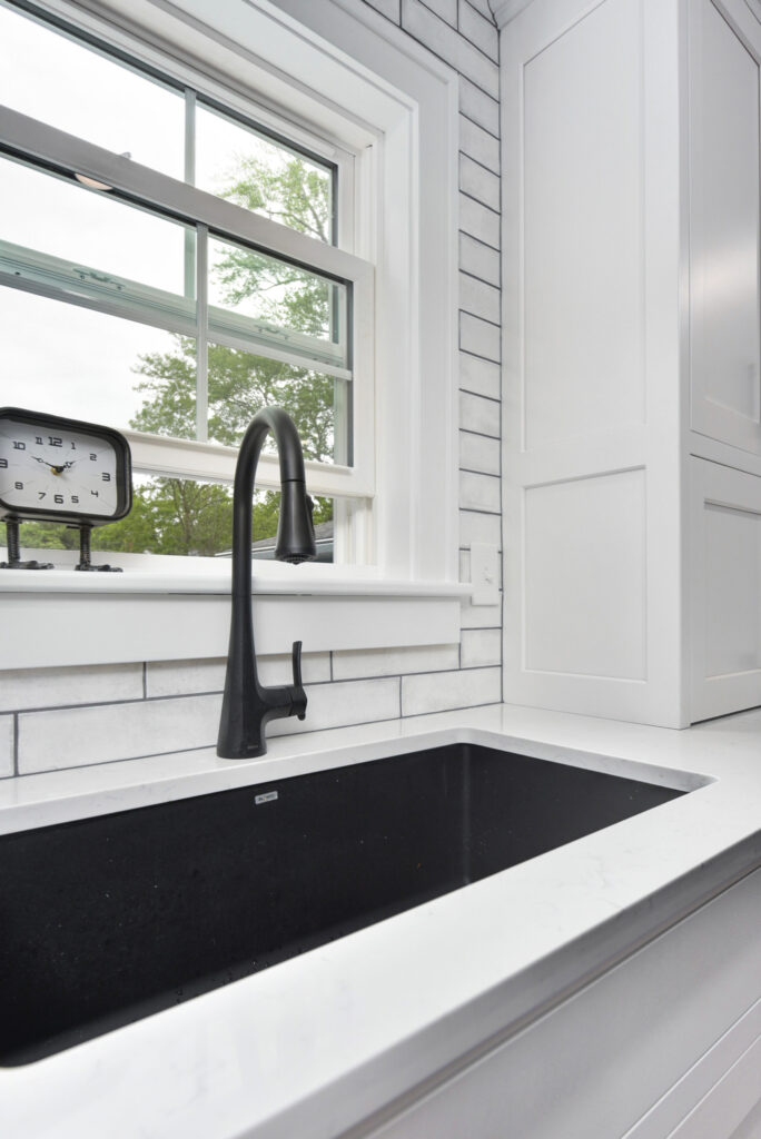 Black Sink White Tiles