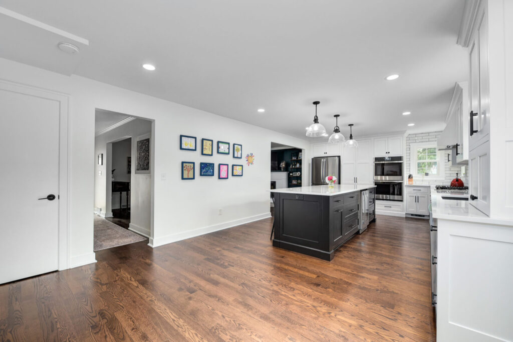 White Cabinets in Modern Kitchen